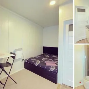 Apartament D-2 Warsaw